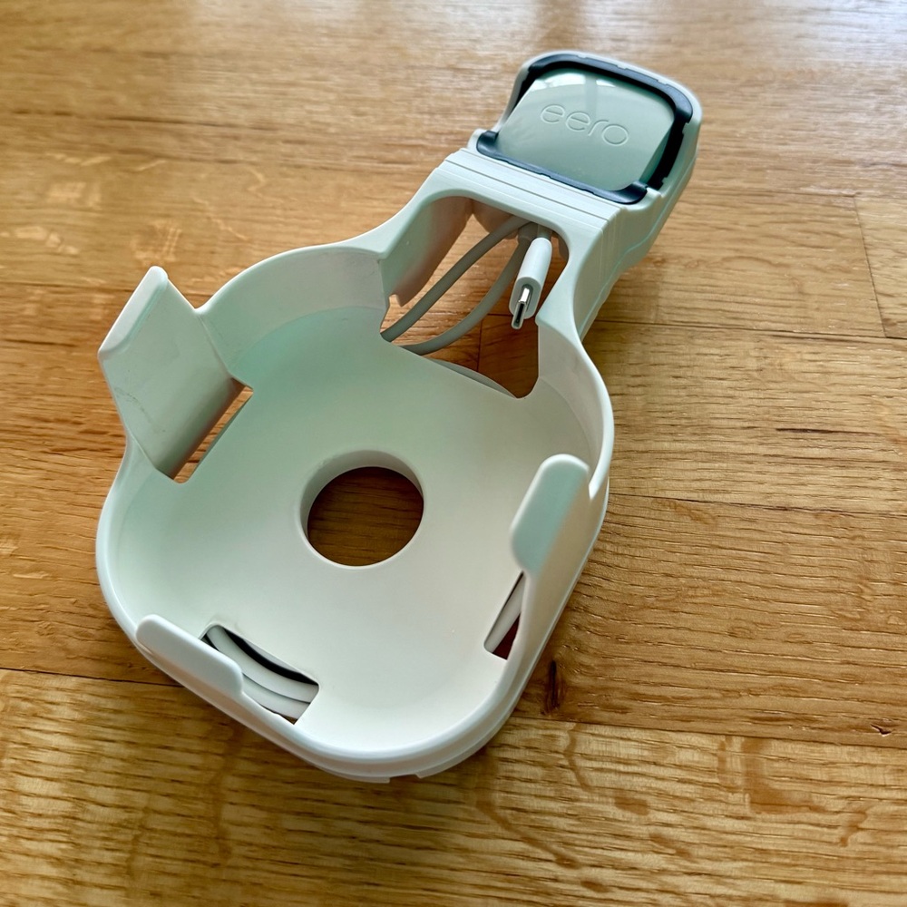 Eero 6 WiFi Add-On in White - Picture 5 of 5